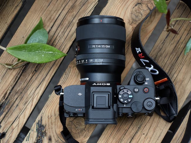 Sony a7rV