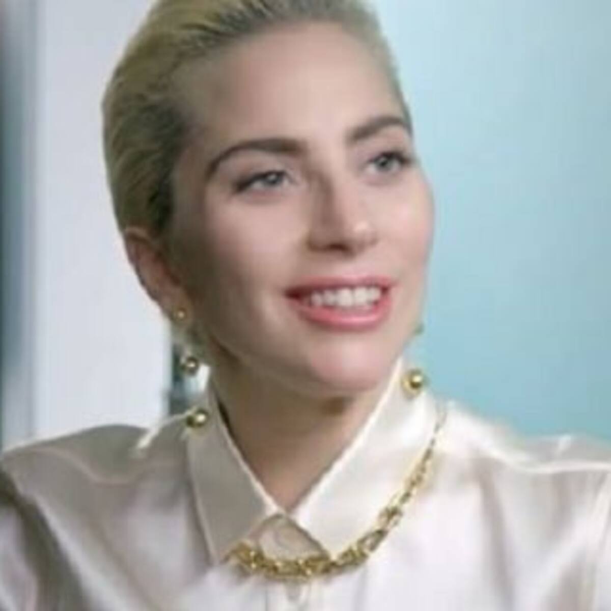 El nuevo look elegante de Lady Gaga sorprende a sus fans