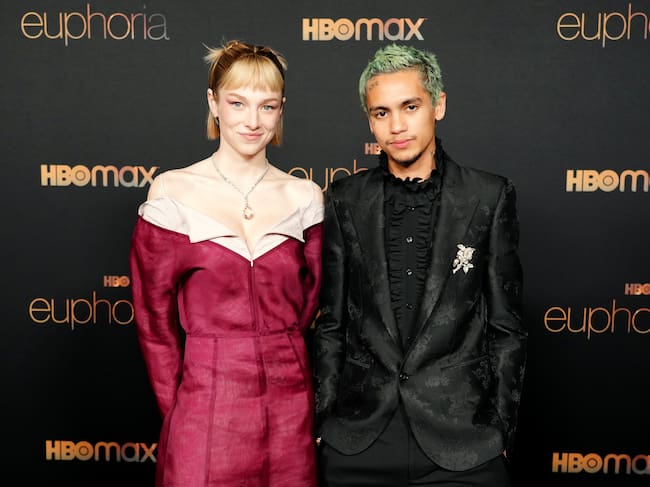 Hunter Schafer y Dominic Fike en la premiere de 'Euphoria 2'