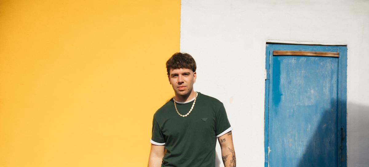 Quevedo en el videoclip de 'Scandic'