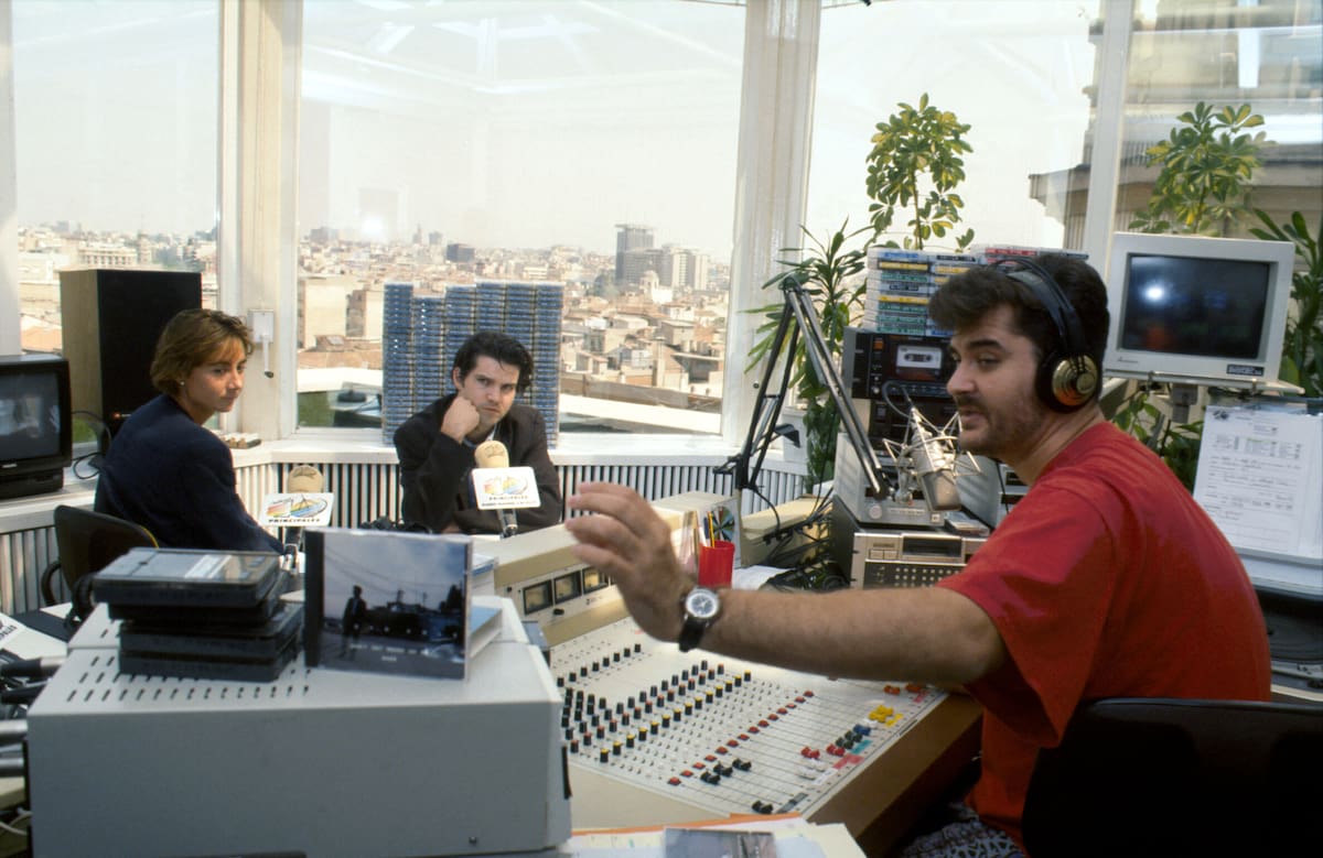 En 1991, el estudio Paul McCartney de LOS40 recibió la visita de Lloyd Cole