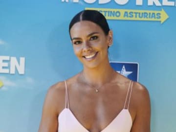 Cristina Pedroche vuelve a Instagram para mostrar una postura de la que “no ha podido salir”