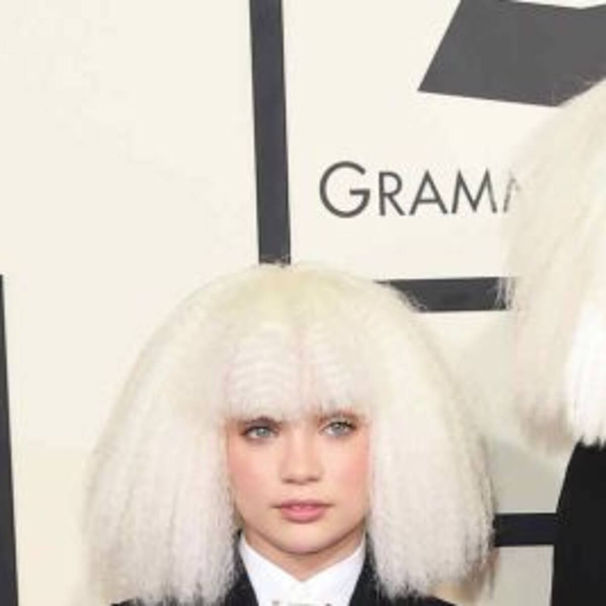 ¡SIA llegó a Instagram con una sorpresa para sus fans!
