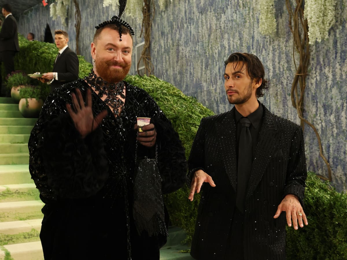 Sam Smith y Christian Cowan se casan, lo confirma el cantante antes de lanzar su nuevo álbum