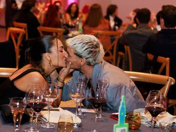 En fotos: así disfrutaron los artistas e influencers en la cena de nominados de LOS40 Music Awards Santander 2024