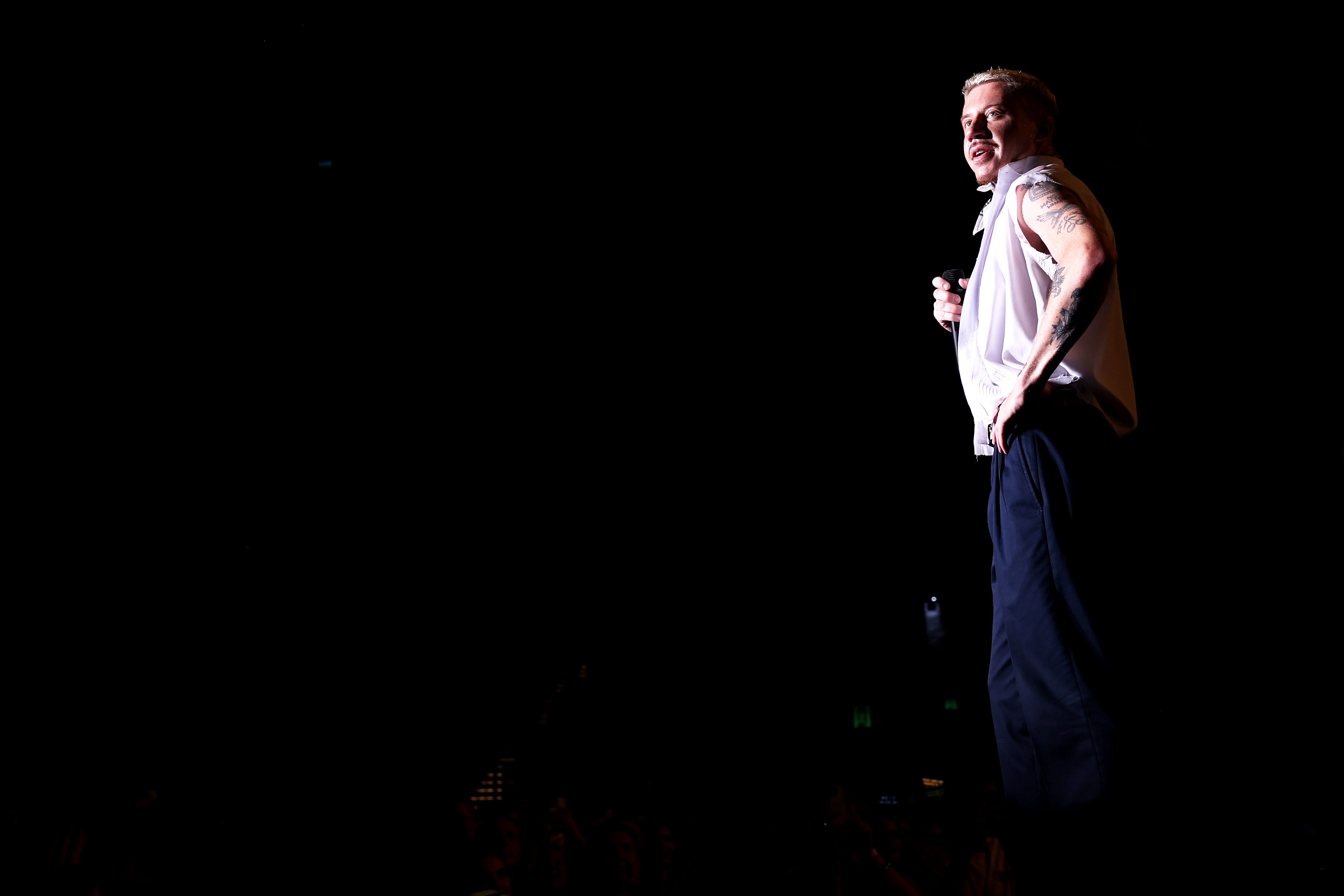 El rapero Macklemore durante un concierto en Sydney en mayo de 2024