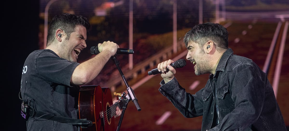 Estopa durante un concierto en Barcelona.