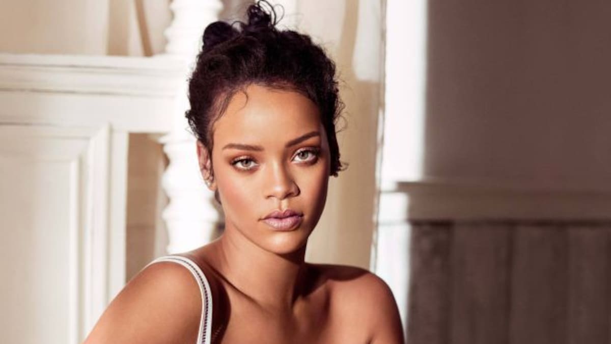 Rihanna lanza su autobiografía en octubre