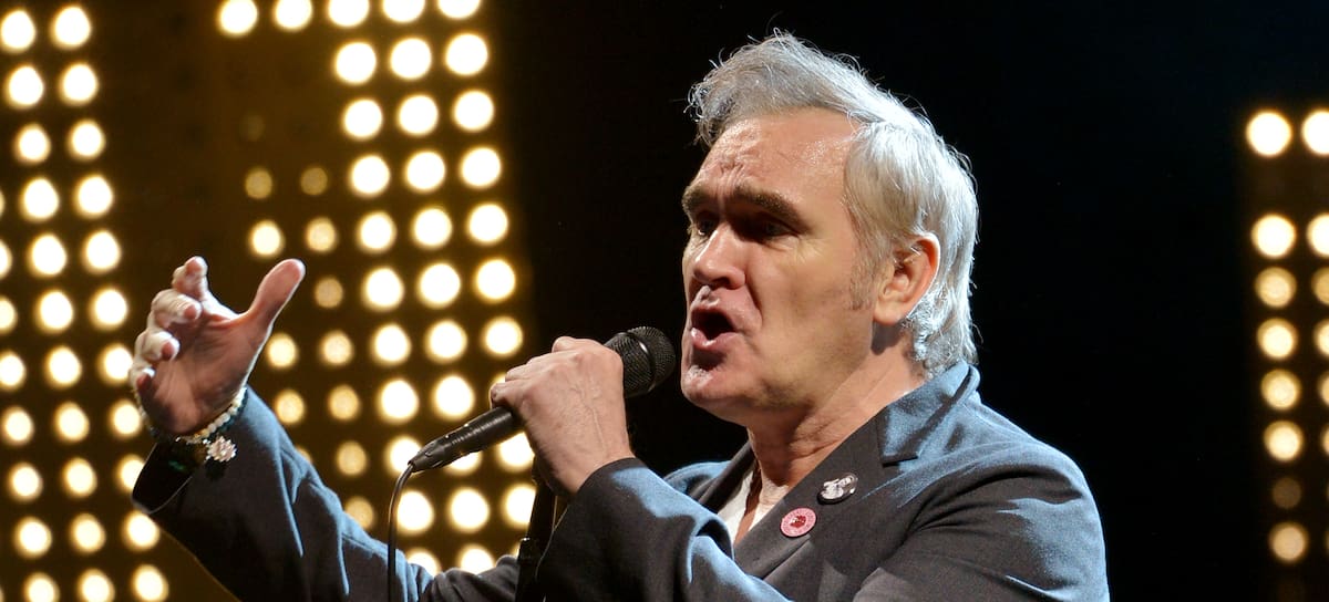 Morrissey durante una actuación en el Wembley Arena, Londres, el 14 de marzo de 2020.