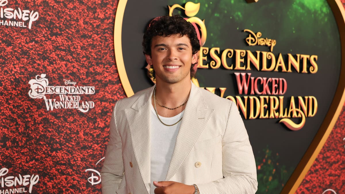 Luis Madrigal llega al universo de 'Los Descendientes': todo sobre el nuevo personaje