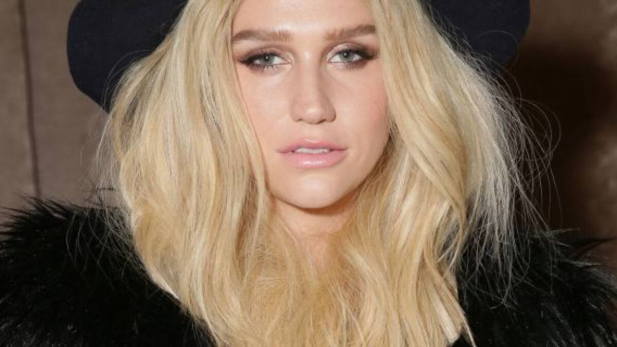 Kesha se suma a la moda