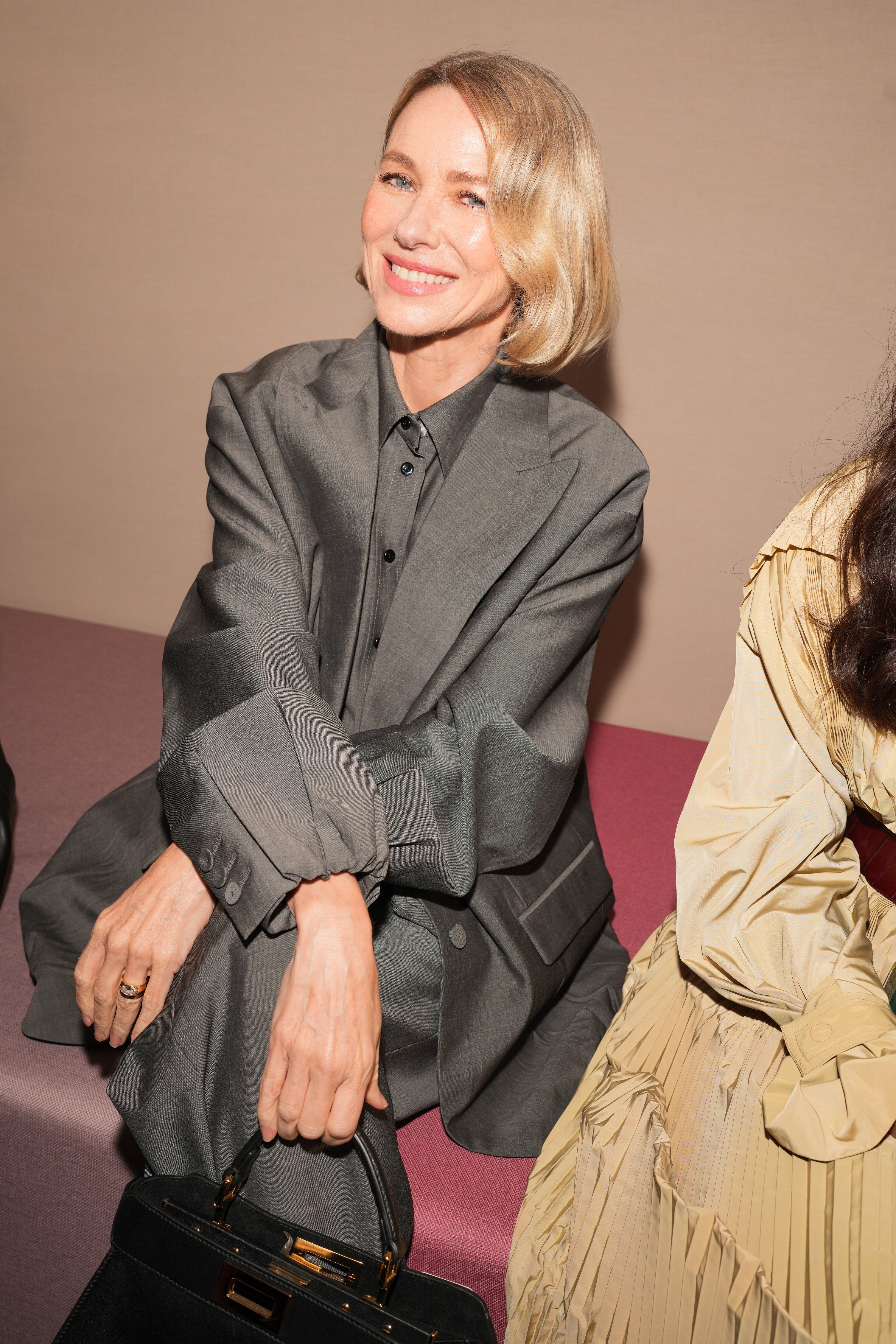 Naomi Watts en el desfile de Fendi