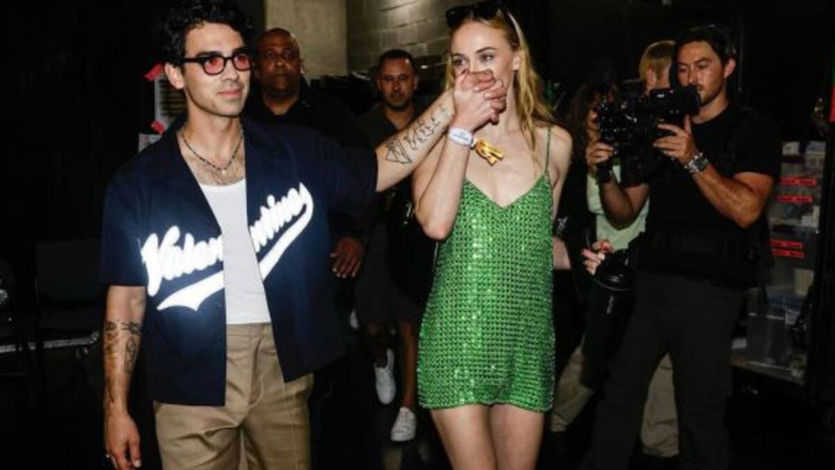 JOE JONAS le pidió el divorcio a SOPHIE TURNER