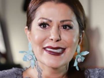 Alejandra Guzmán le dedica canción a Frida Sofía y se pone a llorar