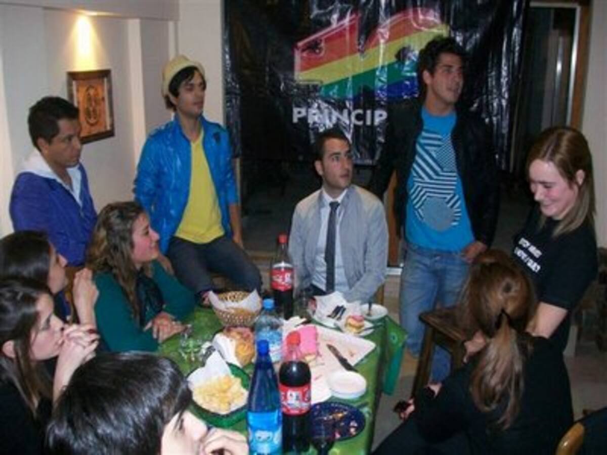 Esperando la torta...