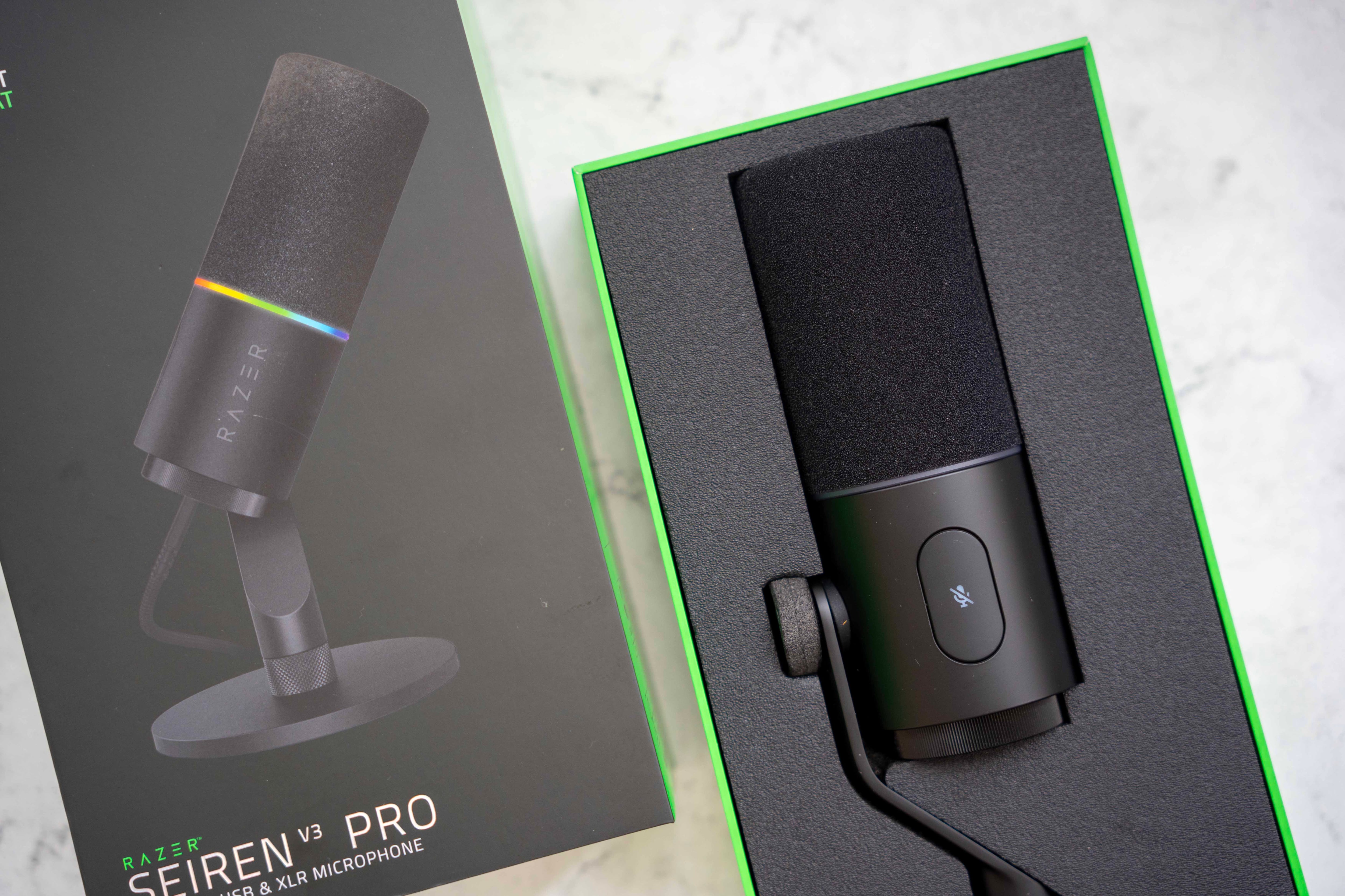 Razer Seiren v3 Pro