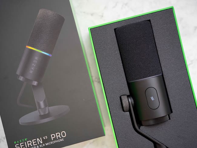 Razer Seiren v3 Pro