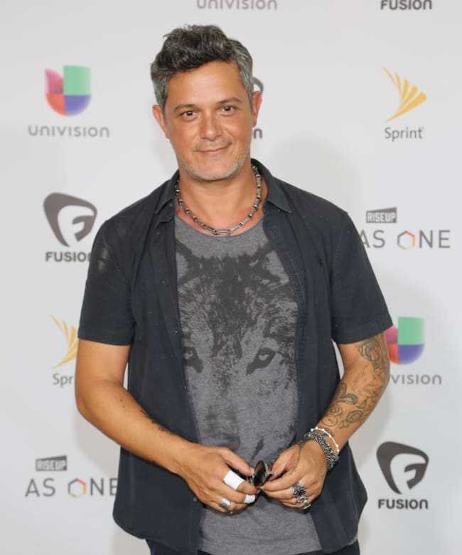 Alejandro Sanz, posando en un photocall en 2016.
