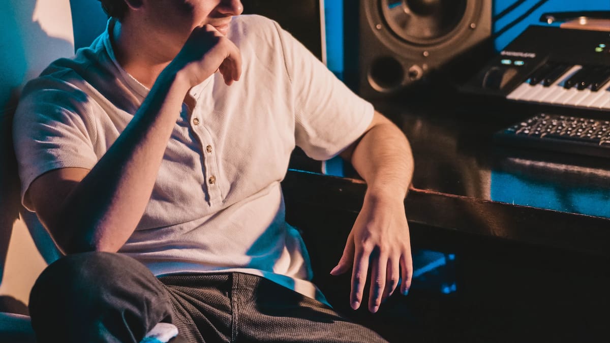 'Un casi': dbeet publica el seu EP debut