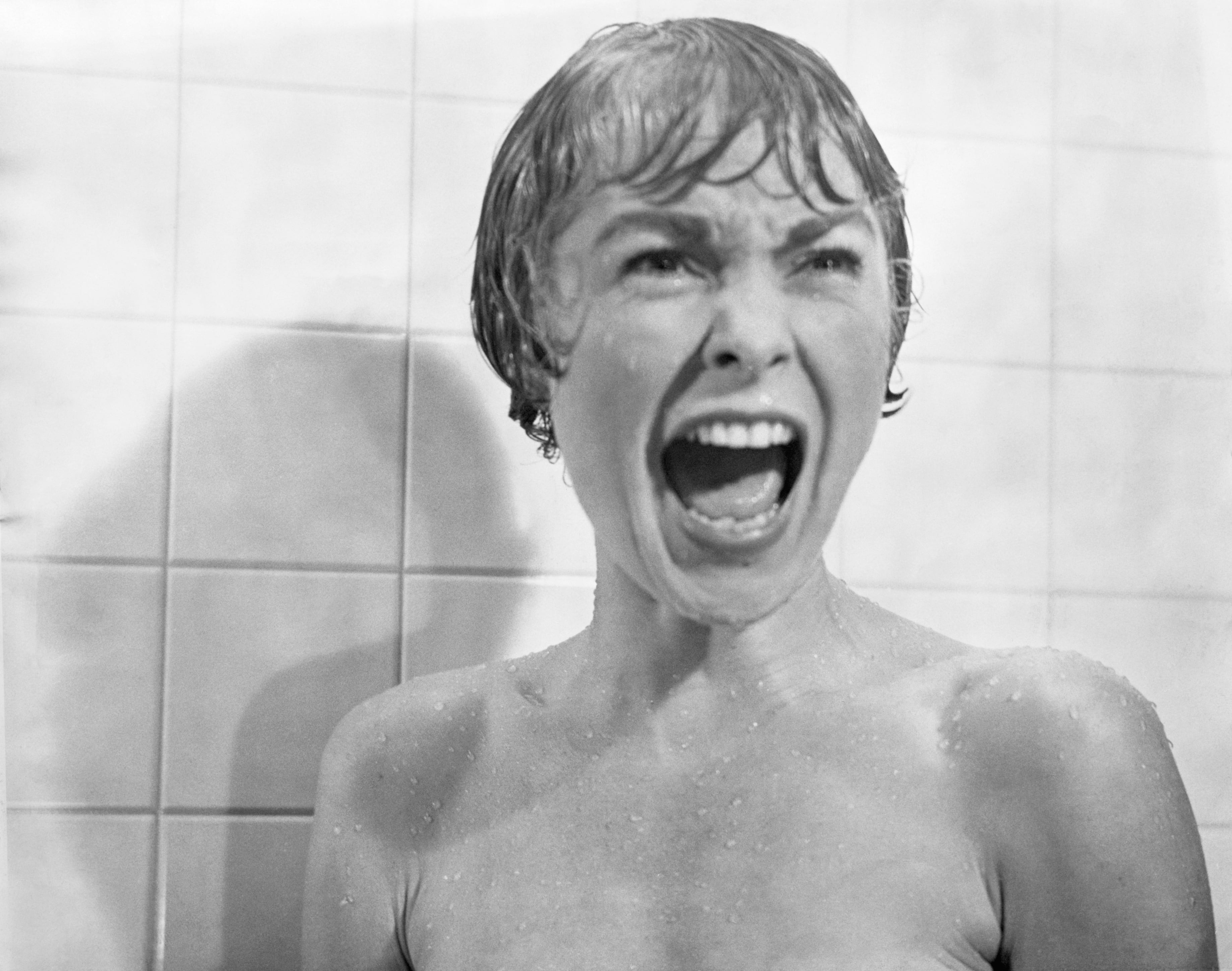 La actriz Janet Leigh en la icónica escena de la ducha de la película &#039;Psicosis&#039;.