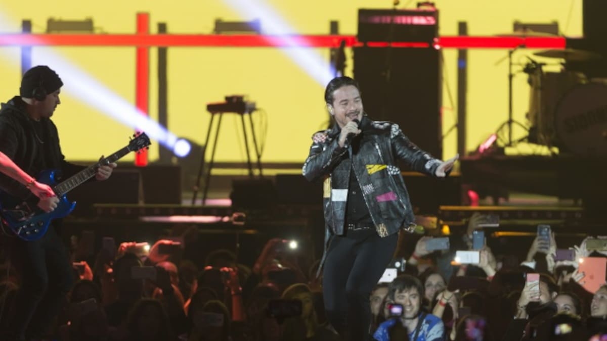 J Balvin revoluciona el Palau a ritmo de Safari