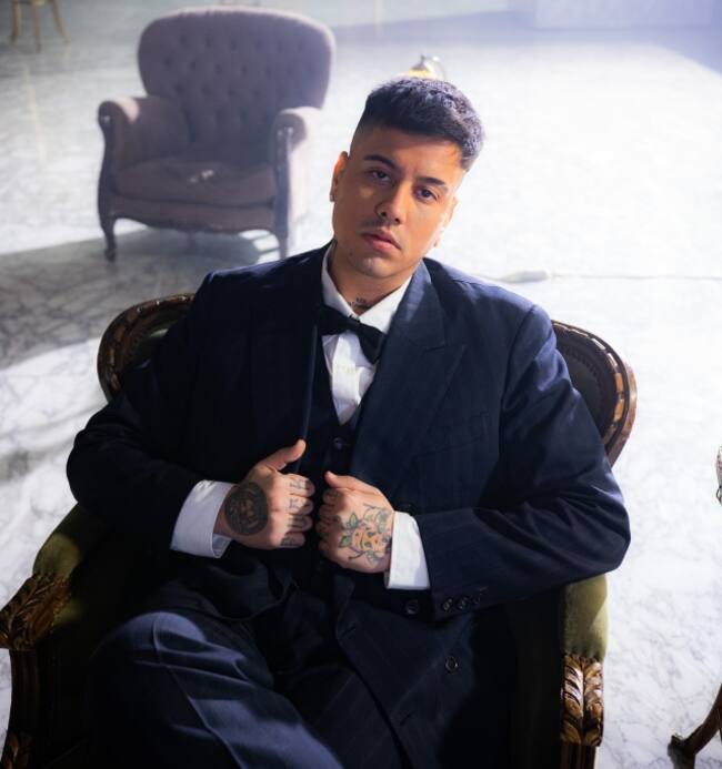 Duki en el videoclip de 'Celosa'