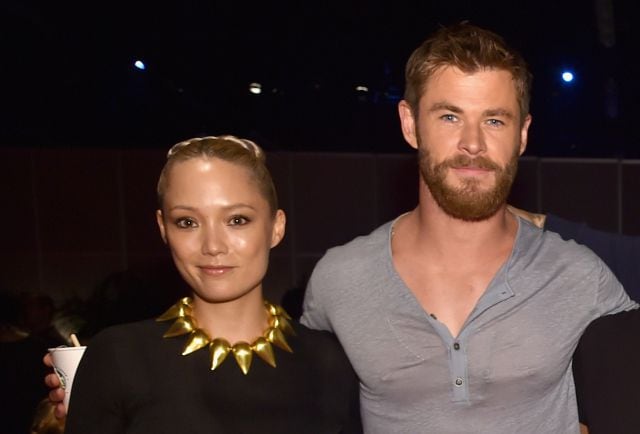 Pom Klementieff, tercera en discordia entre Chris Hemsworth y Elsa Pataky