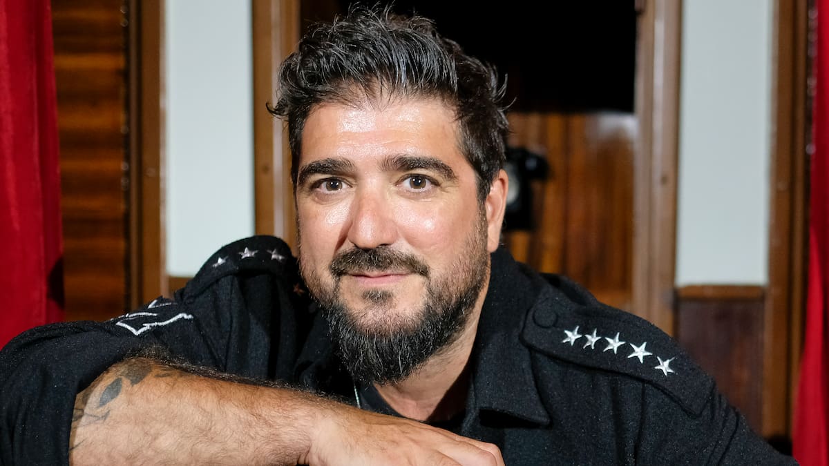 Antonio Orozco, pregonero del Carnaval de Cádiz 2027, entre la ilusión y las críticas: "Estoy acoj**ado"