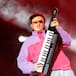 La madre de Oliver Tree y su amigo Aaron Mercury comparten las palabras más desgarradoras tras su muerte: “Hiciste de este mundo un lugar mejor”