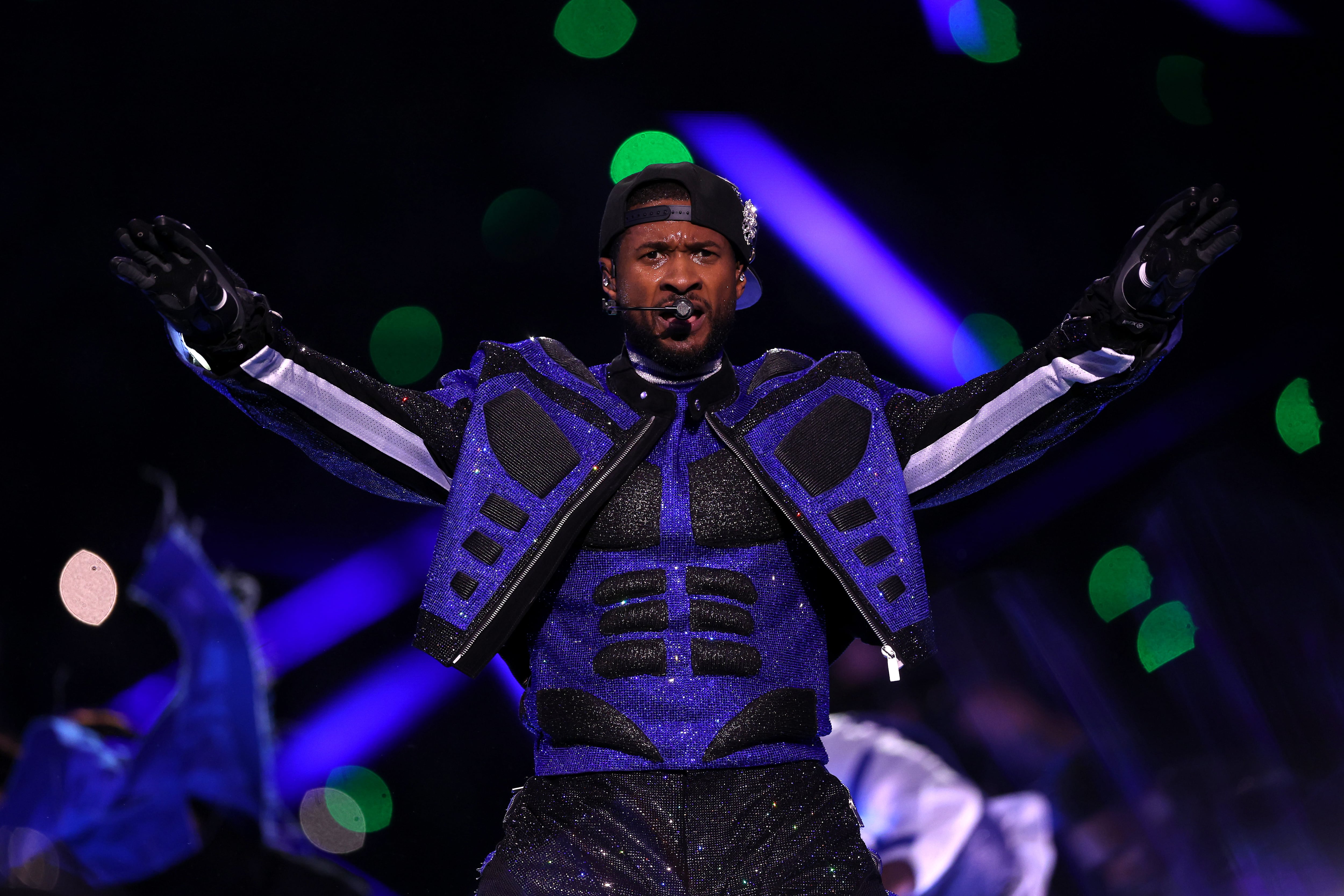 Usher en la Super Bowl 2024