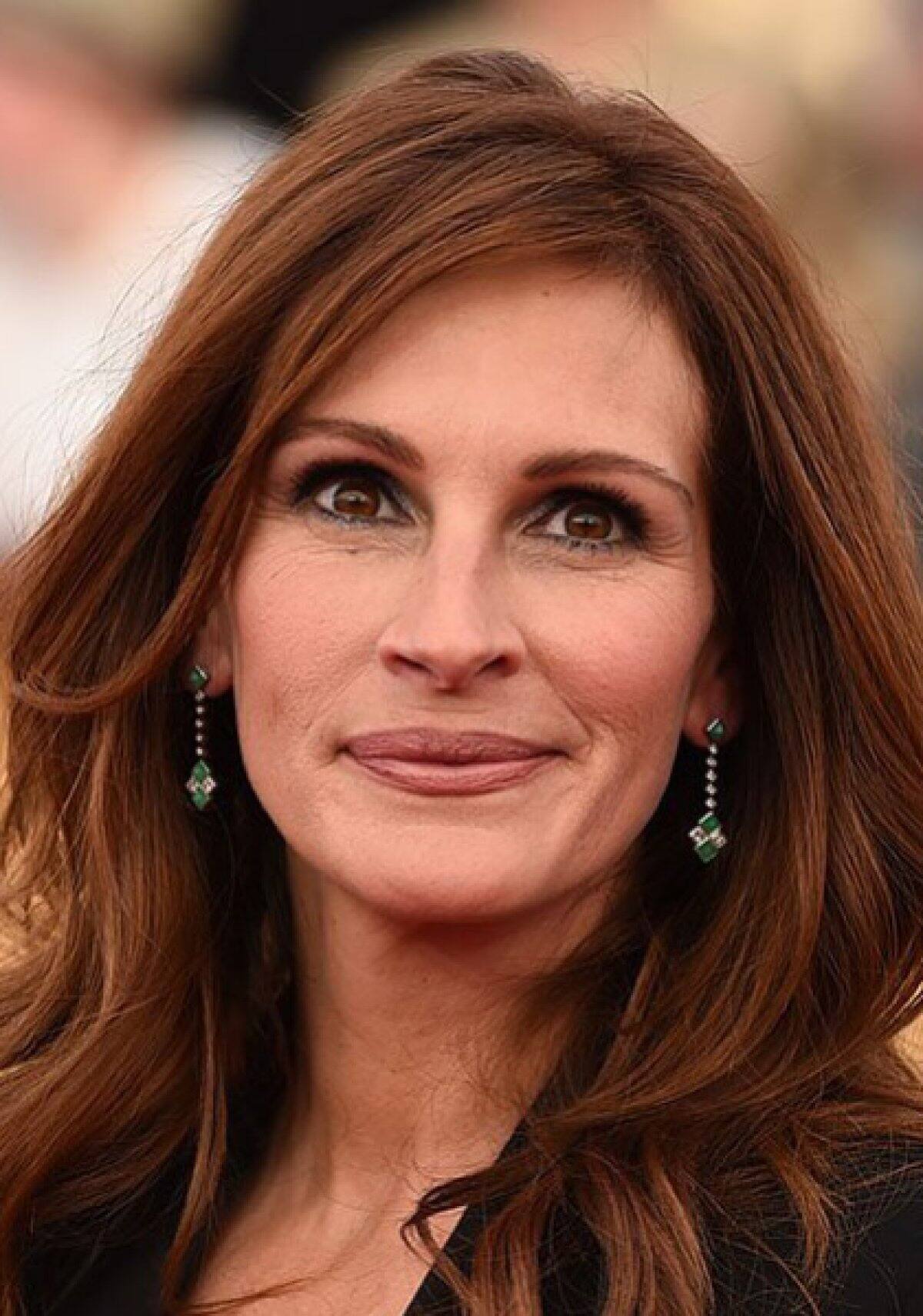 Julia Roberts trabaja detrás del mostrados en un local de helados