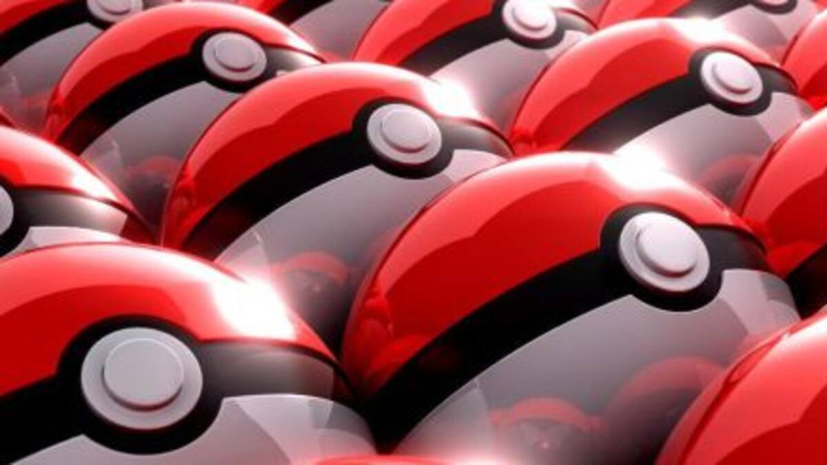¿Qué hay adentro de las pokebolas?