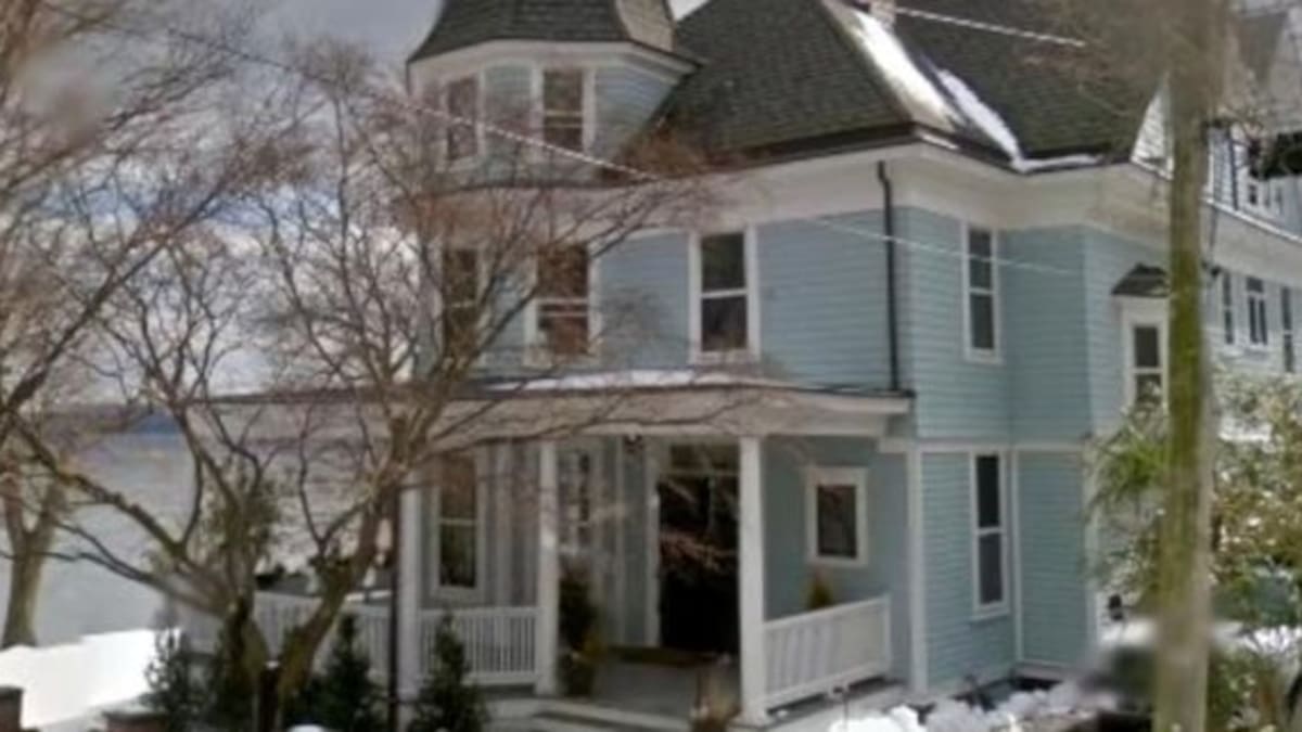 La historia de la casa que fue declarada legalmente embrujada