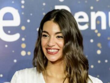 Ana Guerra comparte la portada de ‘Qué Sabrán’, el primer sencillo de ‘La Luz del Martes’