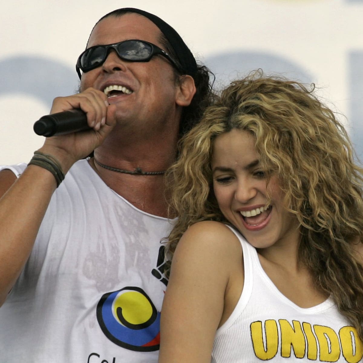 Shakira con Carlos Vives, Aitana, Juan Magán, Rosana: números uno para estrenar septiembre en la Máquina del Tiempo