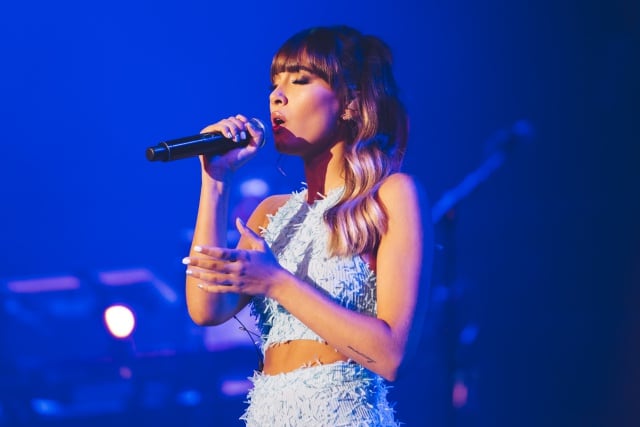 Aitana Ocaña, durante su actuación en Vive Dial 2019.