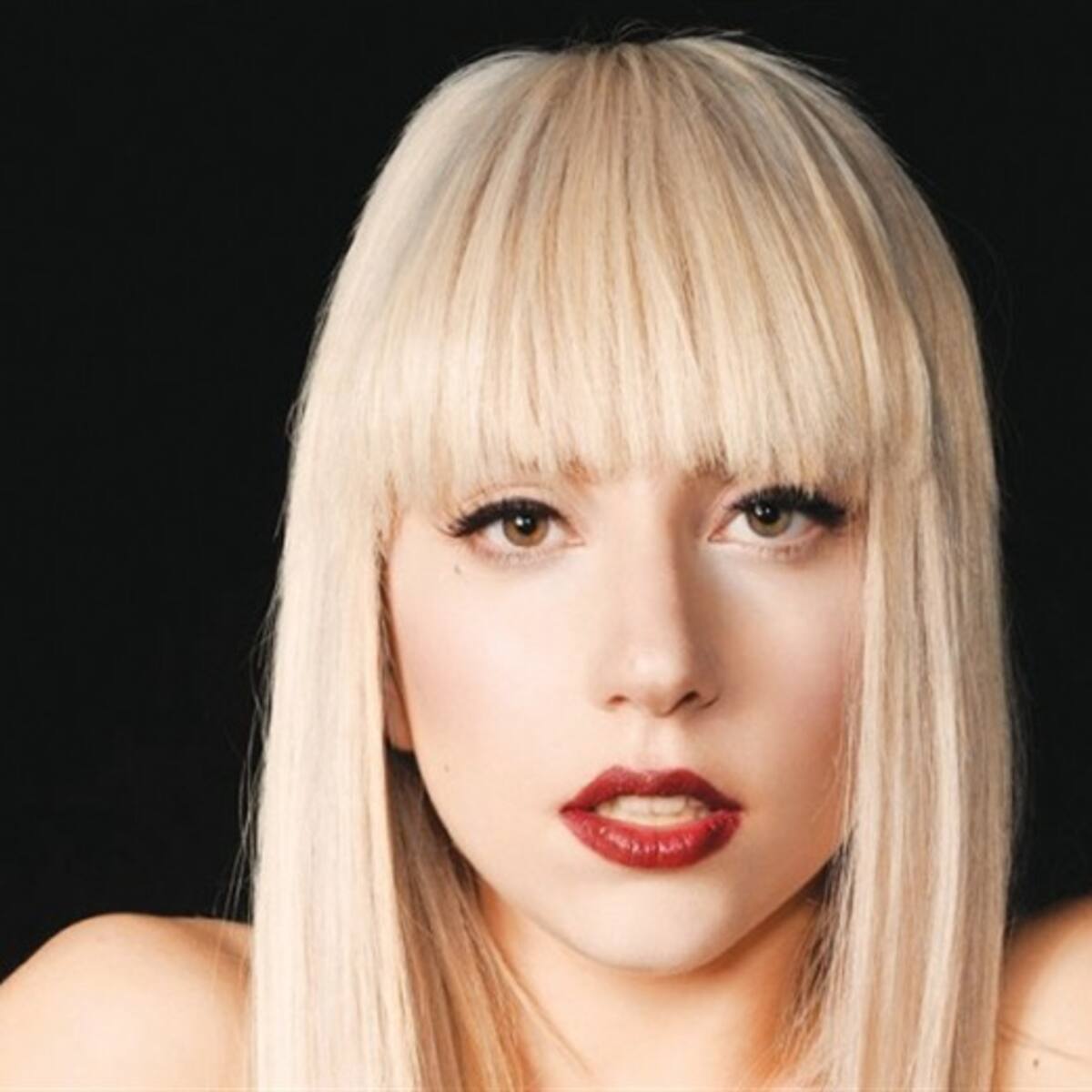 Un mono muerde a Lady Gaga