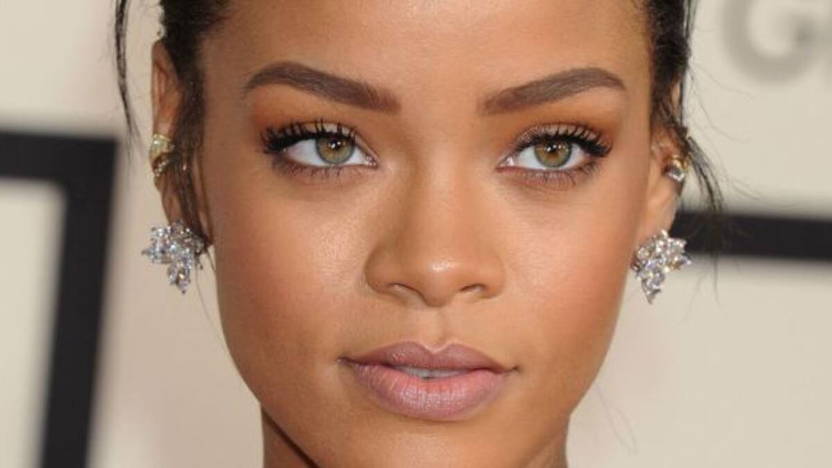 ¡Rihanna abre su propio estudio de belleza!