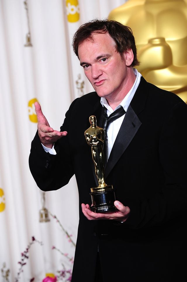 Quentin Tarantino con el Oscar al Mejor Guion Original por su película &#039;Django Unchained&#039;.