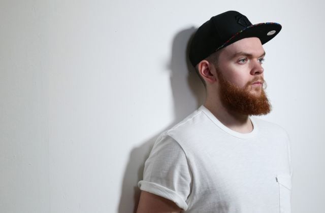 Jack Garratt mira de frente al estrellato... ¿o no?