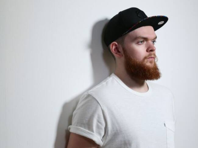 Jack Garratt mira de frente al estrellato... ¿o no?