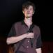Shawn Mendes se sincera y explica que su relación con las redes sociales no está en un buen momento