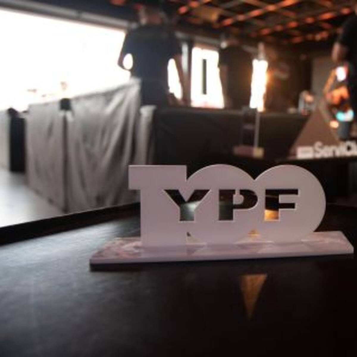 YPF Serviclub sorprendió con un recital en vivo en Mar del Plata