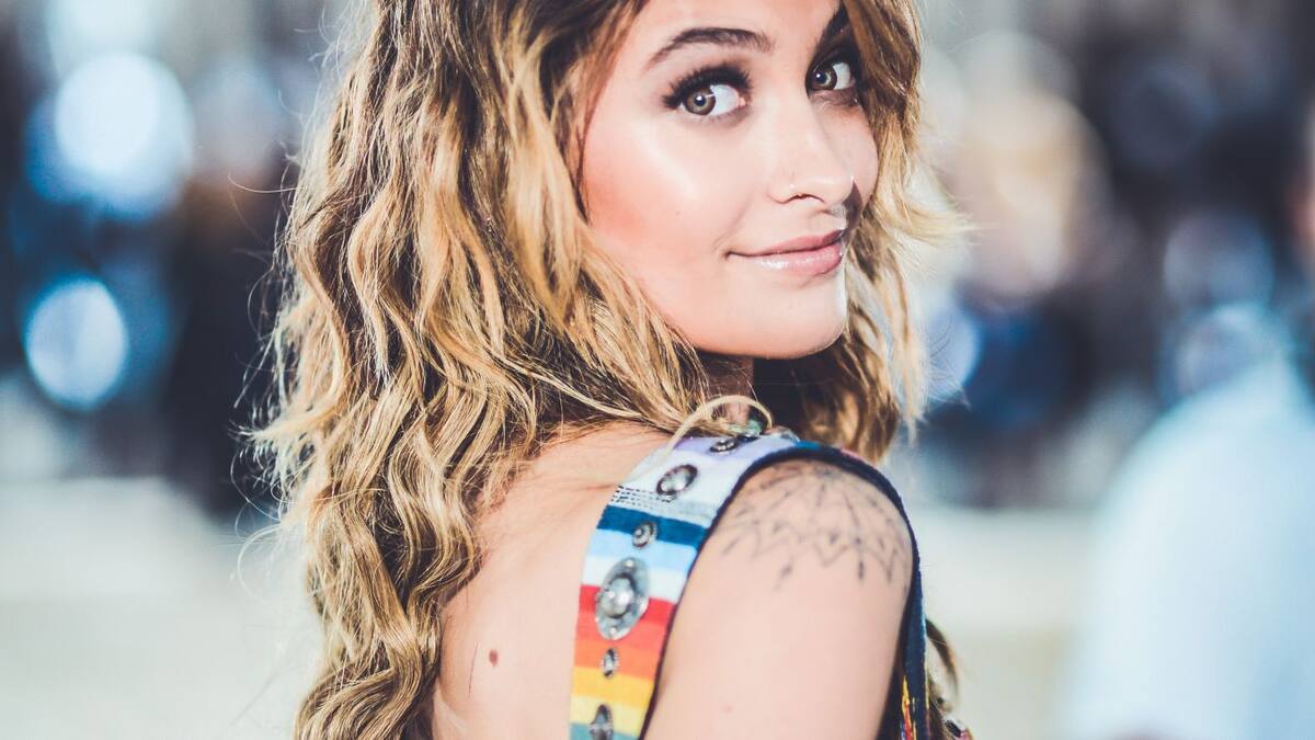 Paris Jackson da el primer paso tras las huellas de su padre Michael