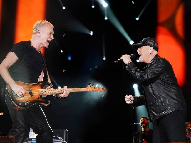 Sting y Billy Joel durante su concierto en el Raymond James Stadium, en Tampa, Florida, el 24 de febrero de 2024.