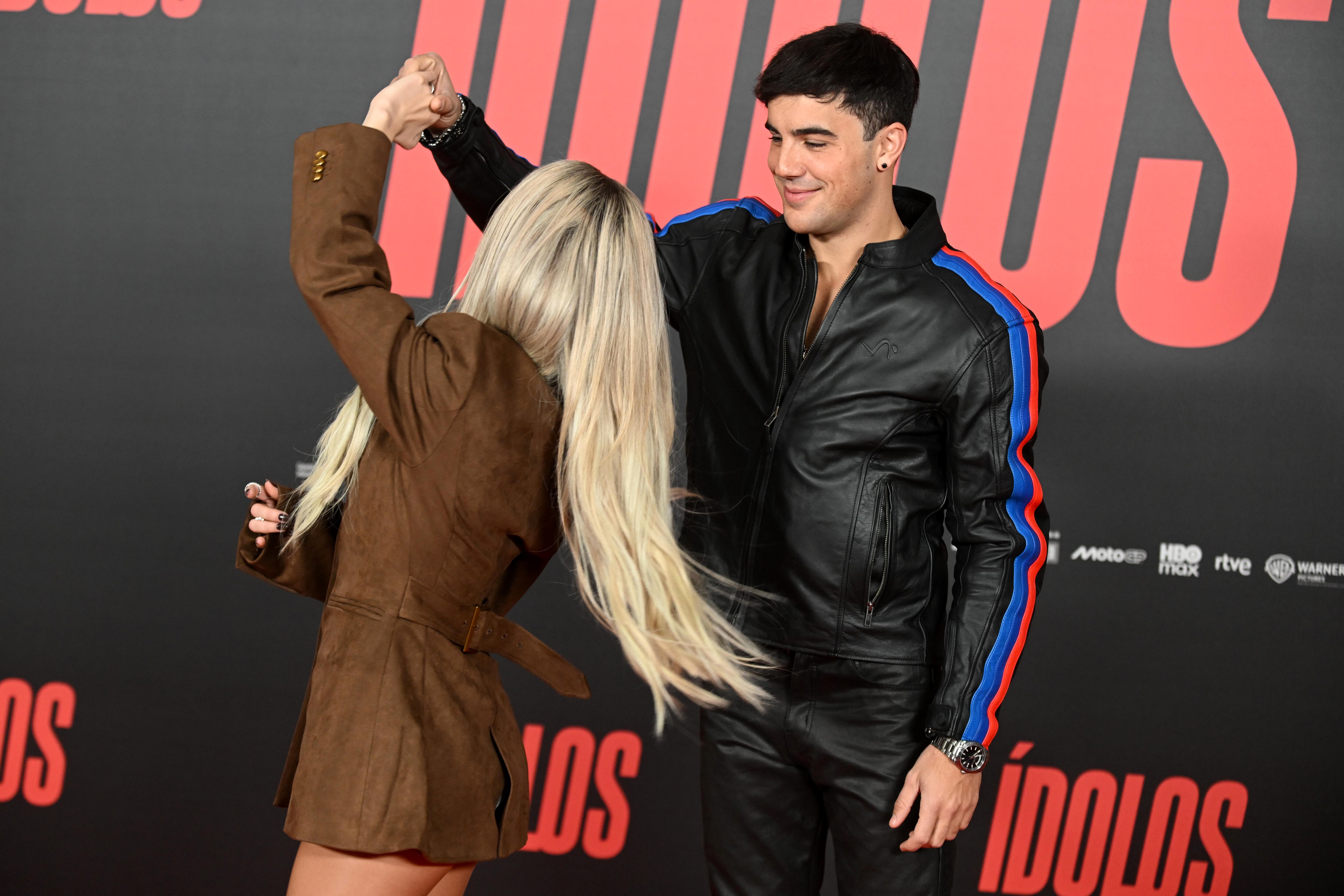 Ana Mena y Óscar Casas en la presentación de 'Ídolos'
