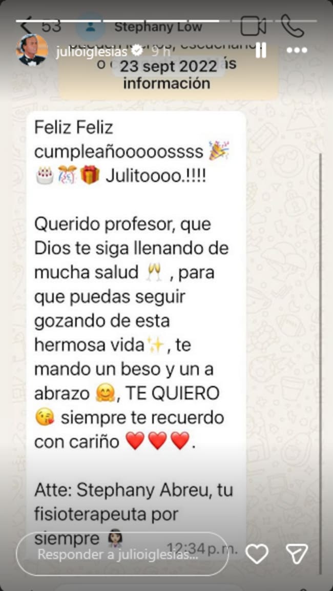 Julio Iglesias comparte los mensajes las ex trabajadoras que le han denunciado.