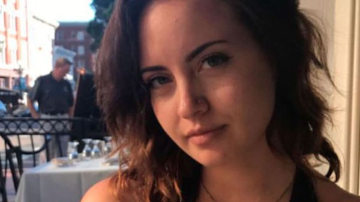 ¿Por qué todos están enamorados de esta chica en Tinder?