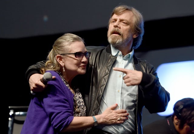 Carrie Fisher y Mark Hamill en la convención de fans de Star Wars de 2016 / Getty