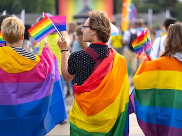 ¿Por qué junio es el mes del orgullo LGTBI? La importancia de salir a la calle cada 28 de junio